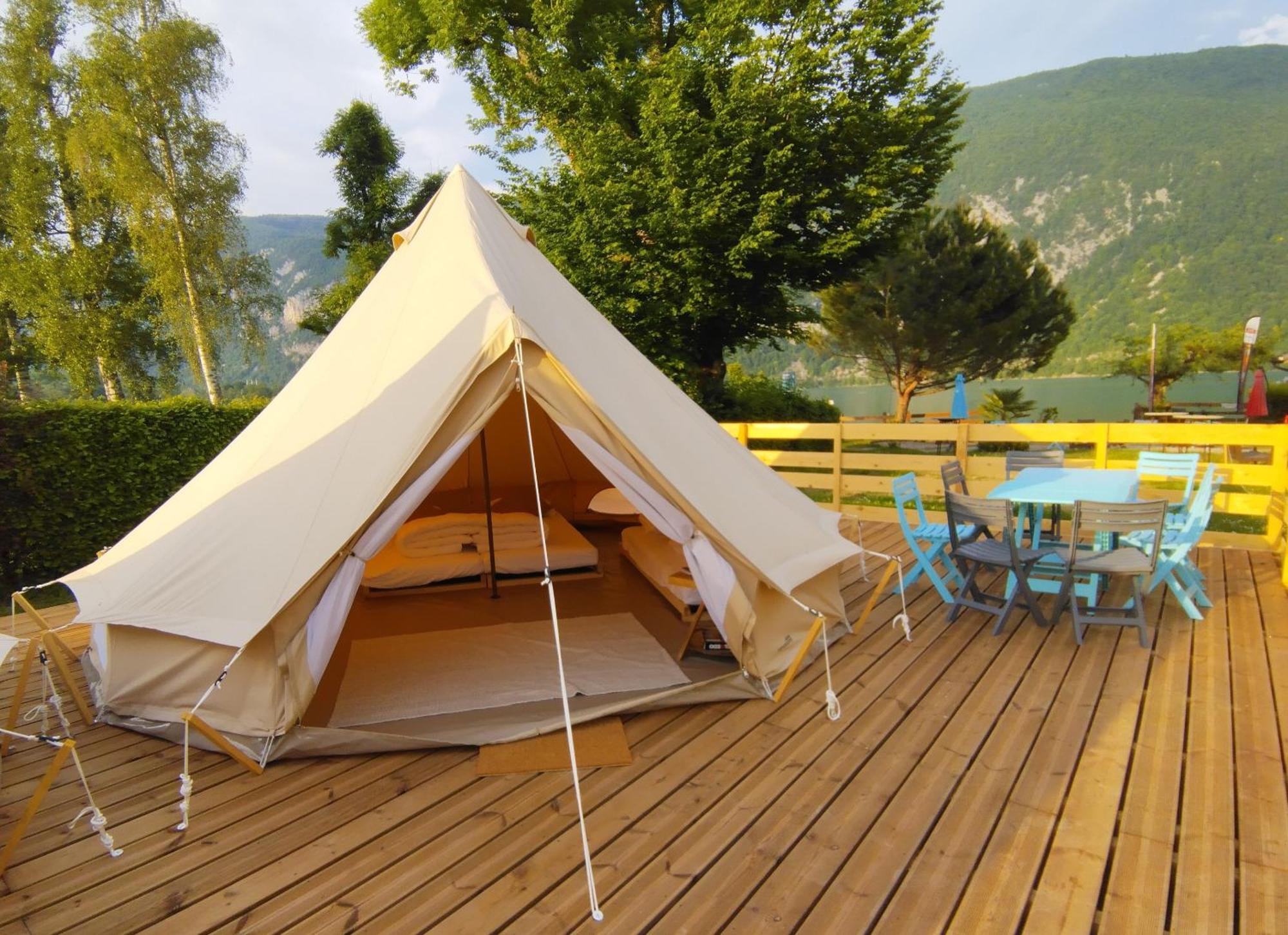 Camping Le Hameau Des Pecheurs Novalaise Exterior foto